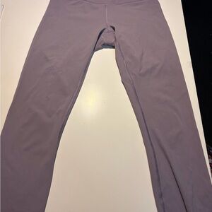 Lululemon size 4  Lavender Leggings waist  4.5 inch